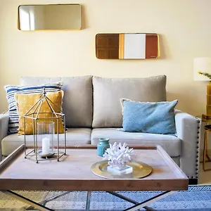  Apartment Homely Malagueta Junto Al Mar, Parking Privado Bajo Suplemento Spain