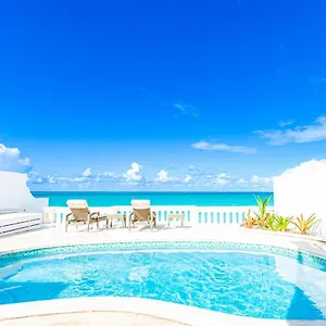 Villa Caprice 8 - Luxury Townhouse In Gated Community - Pool, Oceanfront, Nassau