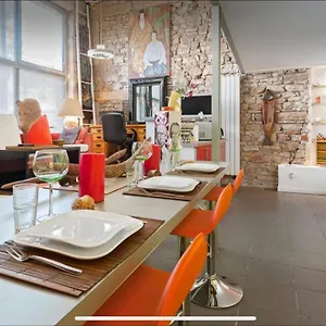  Apartment Loft Sur Saone France