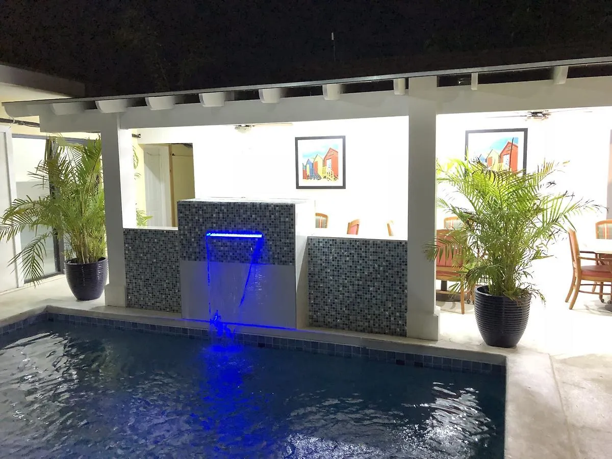 شقة The Oasis Retreat ناسو البهاما